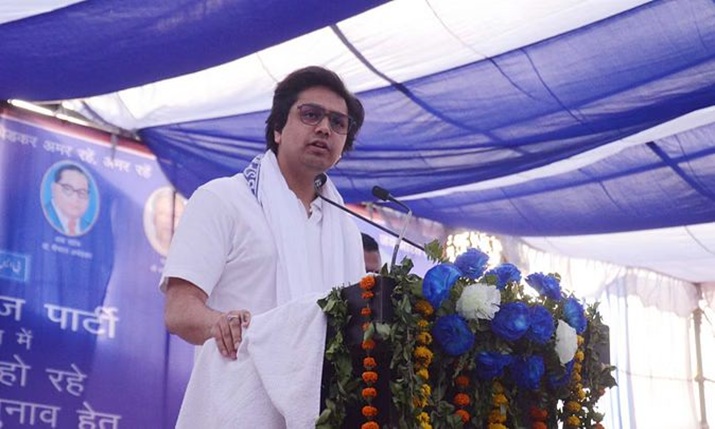बिहार से यूपी तक सियासी राह पर आकाश आनंद. बसपा ने सौंपी बड़ी जिम्मेदारी