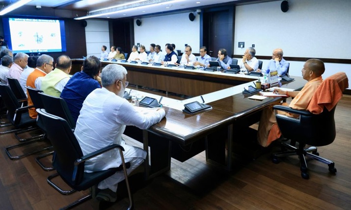 उत्तर प्रदेश का ऐतिहासिक वृक्षारोपण अभियान, एक दिन में 35 करोड़ पौधे लगाने का लक्ष्य
