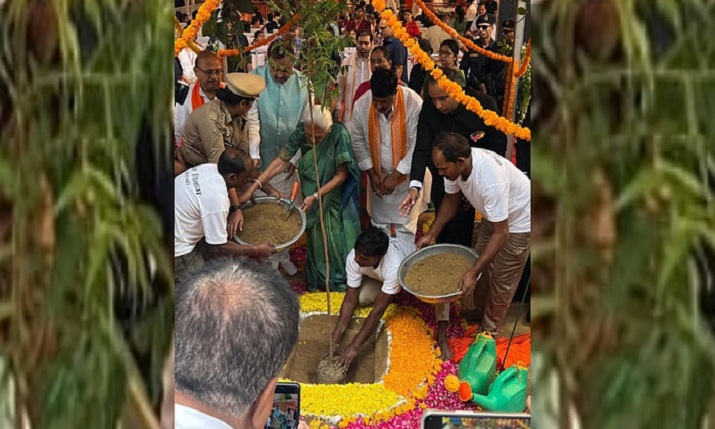 यूपी में पौधरोपण का महासंग्राम शुरू: राज्यपाल बोलीं- जन्मदिन पर पेड़ लगाकर बनाएं यादगार, 37 करोड़ पौधों का लक्ष्य