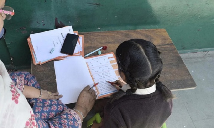 में शिक्षा क्रांति: 10,827 स्कूलों का विलय, आंगनबाड़ी केंद्र बनेंगे बाल वाटिका, बच्चों को मिलेगा बेहतर भविष्य
